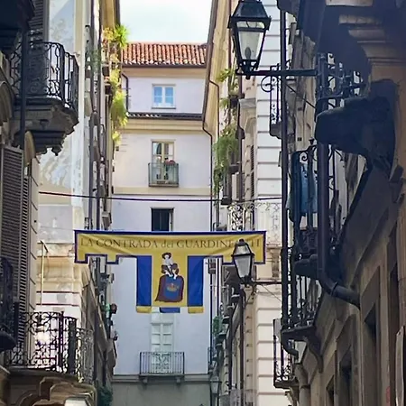La Gatta Sui Tetti 公寓